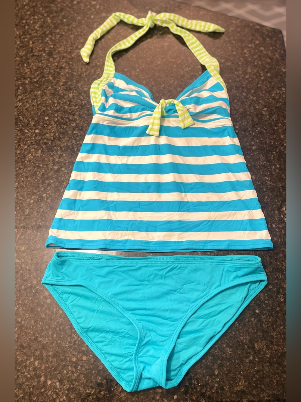 Coco Rave tankini swim suit, top is M, bottom is L